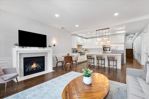 Tiny photo for 3816 N Ashland Avenue #1S, Chicago, IL 60613 (MLS # 12620179)