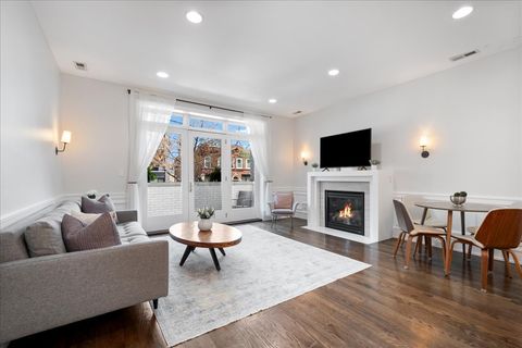 Tiny photo for 3816 N Ashland Avenue #1S, Chicago, IL 60613 (MLS # 12620179)