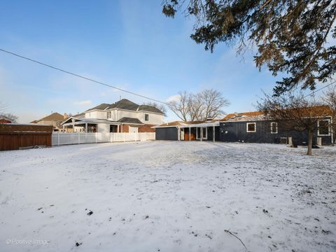 Tiny photo for 10630 S Keeler Avenue, Oak Lawn, IL 60453 (MLS # 12590346)