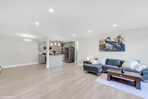 Tiny photo for 1126 S NEW WILKE Road #307, Arlington Heights, IL 60005 (MLS # 12513011)