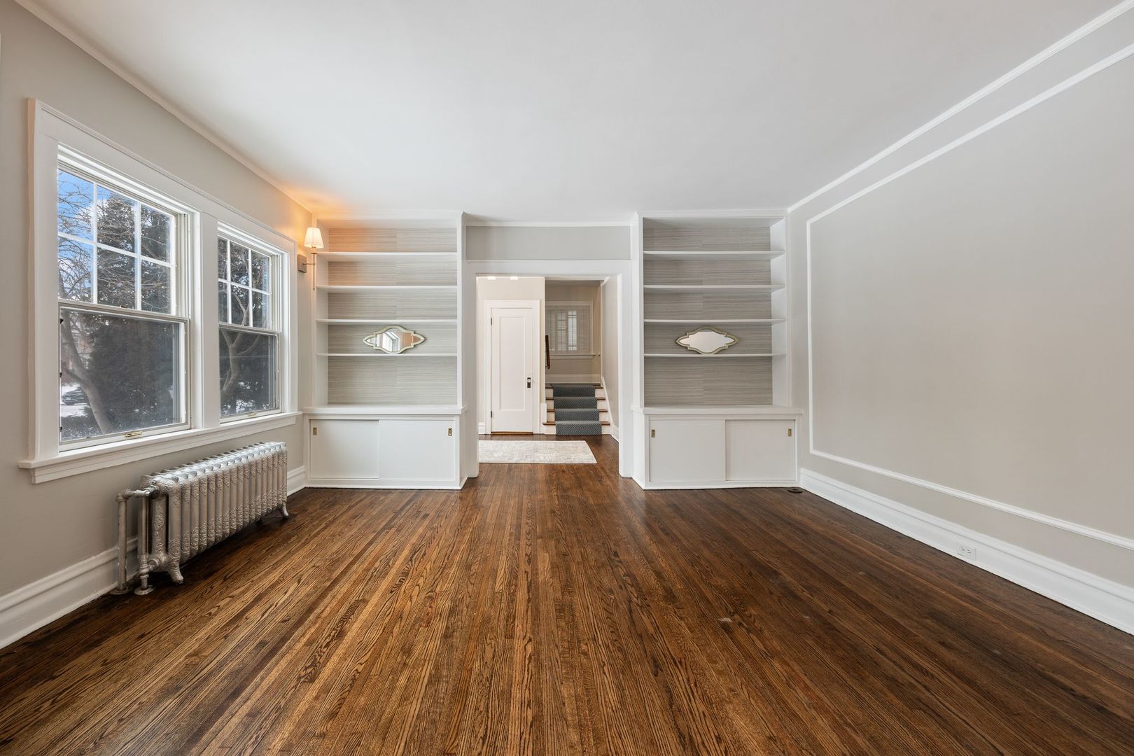 527 Warwick Road