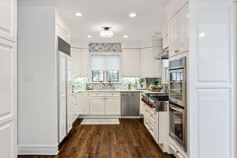 Tiny photo for 527 Warwick Road, Kenilworth, IL 60043 (MLS # 12356234)