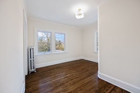 Tiny photo for 527 Warwick Road, Kenilworth, IL 60043 (MLS # 12356234)