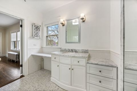 Tiny photo for 527 Warwick Road, Kenilworth, IL 60043 (MLS # 12356234)