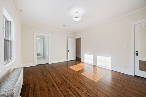 Tiny photo for 527 Warwick Road, Kenilworth, IL 60043 (MLS # 12356234)
