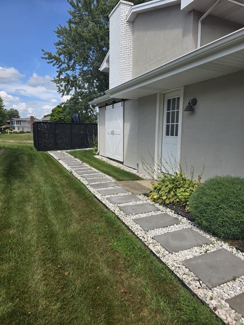 Tiny photo for 187 Bourne Lane, Bloomingdale, IL 60108 (MLS # 12543115)
