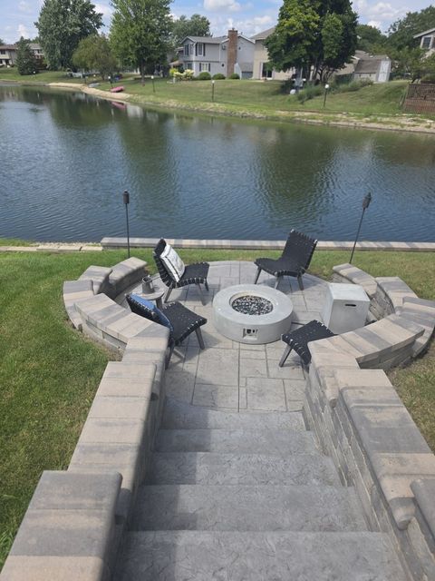 Tiny photo for 187 Bourne Lane, Bloomingdale, IL 60108 (MLS # 12543115)