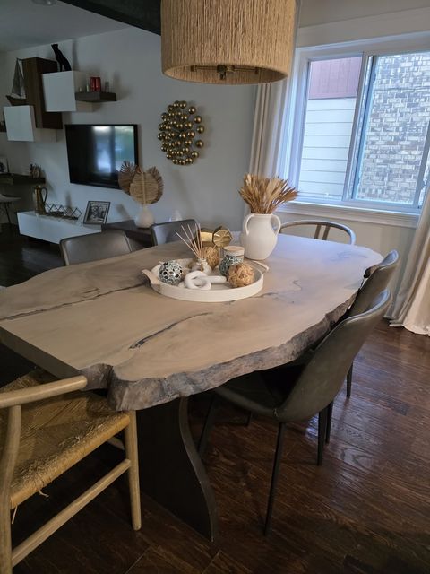 Tiny photo for 187 Bourne Lane, Bloomingdale, IL 60108 (MLS # 12543115)