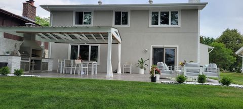 Tiny photo for 187 Bourne Lane, Bloomingdale, IL 60108 (MLS # 12543115)