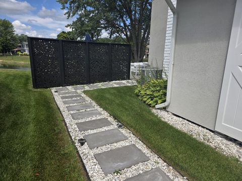 Tiny photo for 187 Bourne Lane, Bloomingdale, IL 60108 (MLS # 12543115)