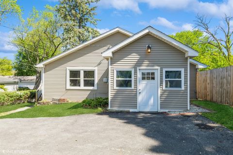 Tiny photo for 35611 N Grove Avenue, Ingleside, IL 60041 (MLS # 12548299)