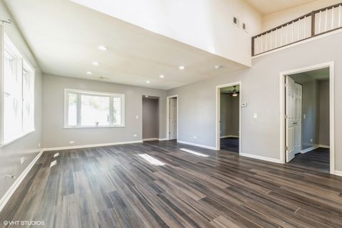 Tiny photo for 35611 N Grove Avenue, Ingleside, IL 60041 (MLS # 12548299)