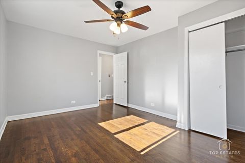 Tiny photo for 1136 N Boxwood Drive, Mount Prospect, IL 60056 (MLS # 12505747)