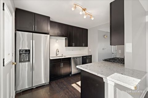 Tiny photo for 1136 N Boxwood Drive, Mount Prospect, IL 60056 (MLS # 12505747)