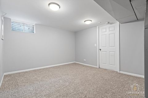 Tiny photo for 1136 N Boxwood Drive, Mount Prospect, IL 60056 (MLS # 12505747)