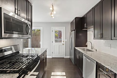 Tiny photo for 1136 N Boxwood Drive, Mount Prospect, IL 60056 (MLS # 12505747)