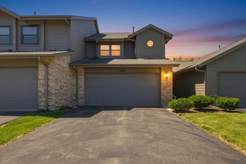 Photo of 8044 Wildwood Lane, Darien, IL 60561 (MLS # 12678999)