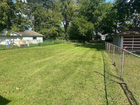 Tiny photo for 506 E 144th Place, Dolton, IL 60419 (MLS # 12470146)