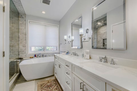 Tiny photo for 481 N Clinton Street, Chicago, IL 60654 (MLS # 12567829)