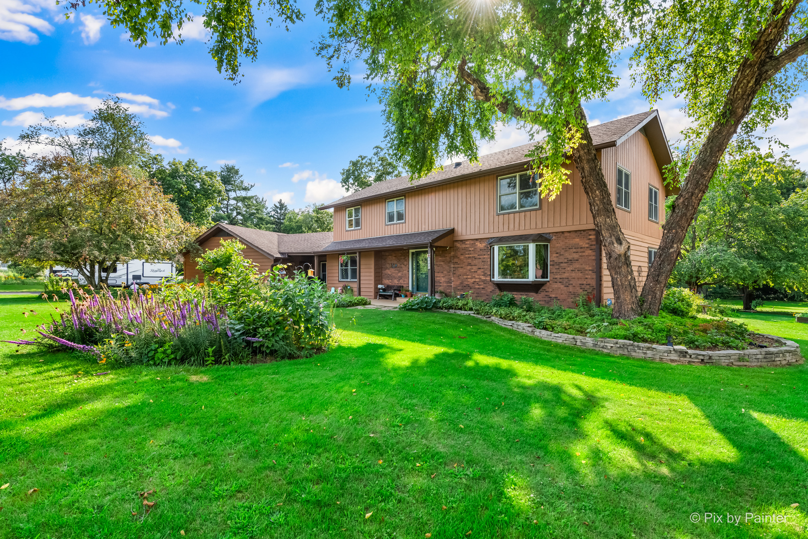 3305 Cardinal Lane
