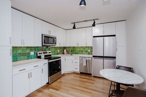 Tiny photo for 655 W IRVING PARK Road #5104, Chicago, IL 60613 (MLS # 12519013)