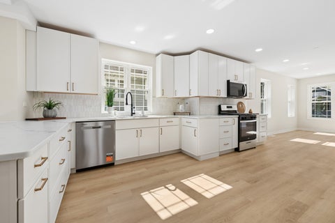 Tiny photo for 912 N Humphrey Avenue, Oak Park, IL 60302 (MLS # 12780836)