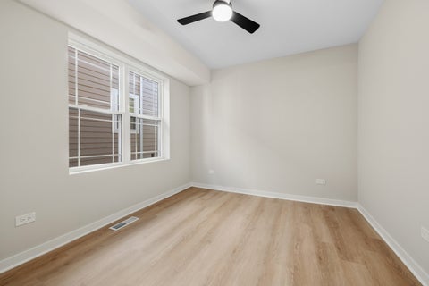 Tiny photo for 912 N Humphrey Avenue, Oak Park, IL 60302 (MLS # 12780836)