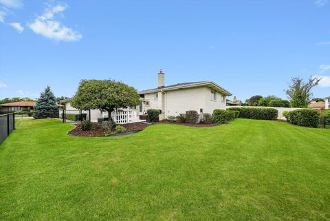 Tiny photo for 6052 W 129th Place, Palos Heights, IL 60463 (MLS # 12485841)