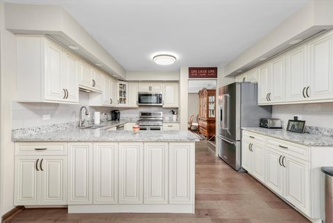 Tiny photo for 6052 W 129th Place, Palos Heights, IL 60463 (MLS # 12485841)