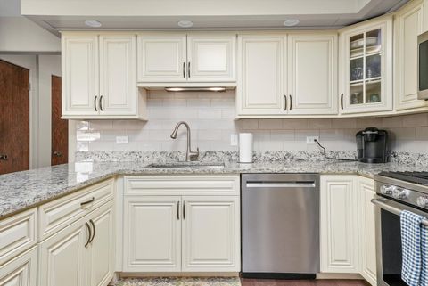 Tiny photo for 6052 W 129th Place, Palos Heights, IL 60463 (MLS # 12485841)