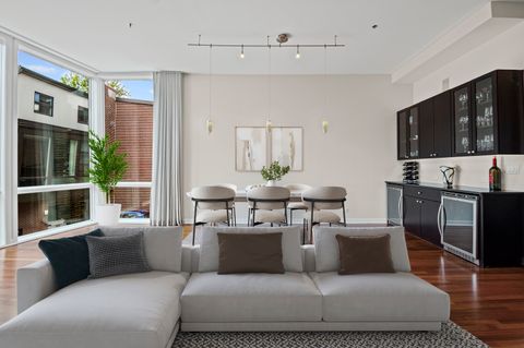 Tiny photo for 2327 N Bosworth Avenue, Chicago, IL 60614 (MLS # 12451428)