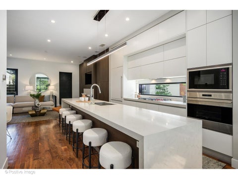Tiny photo for 2029 N Hoyne Avenue, Chicago, IL 60647 (MLS # 12732201)