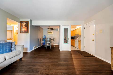 Tiny photo for 4827 W 109th Street #101, Oak Lawn, IL 60453 (MLS # 12714525)