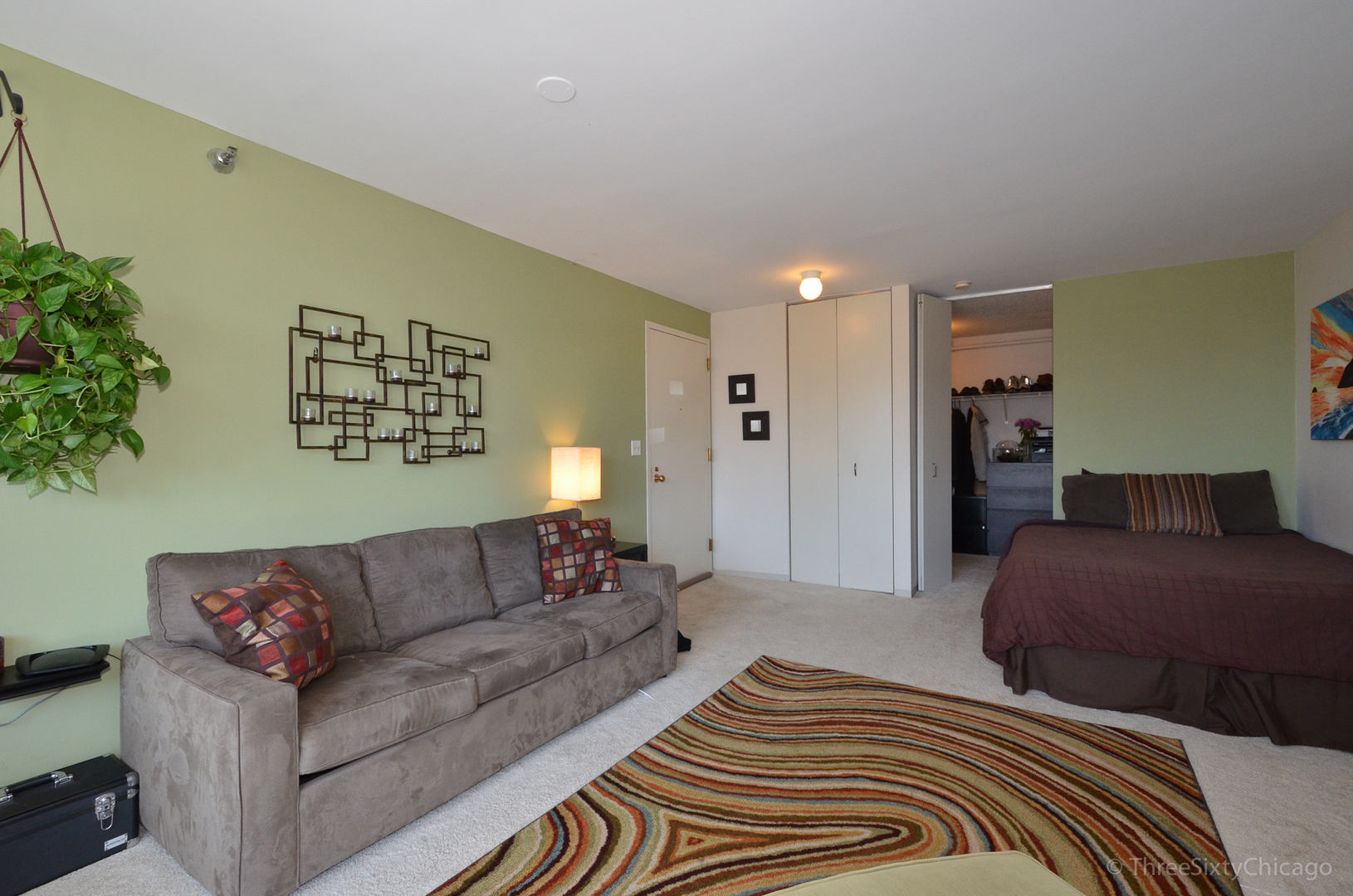 111 W Maple Street 1512