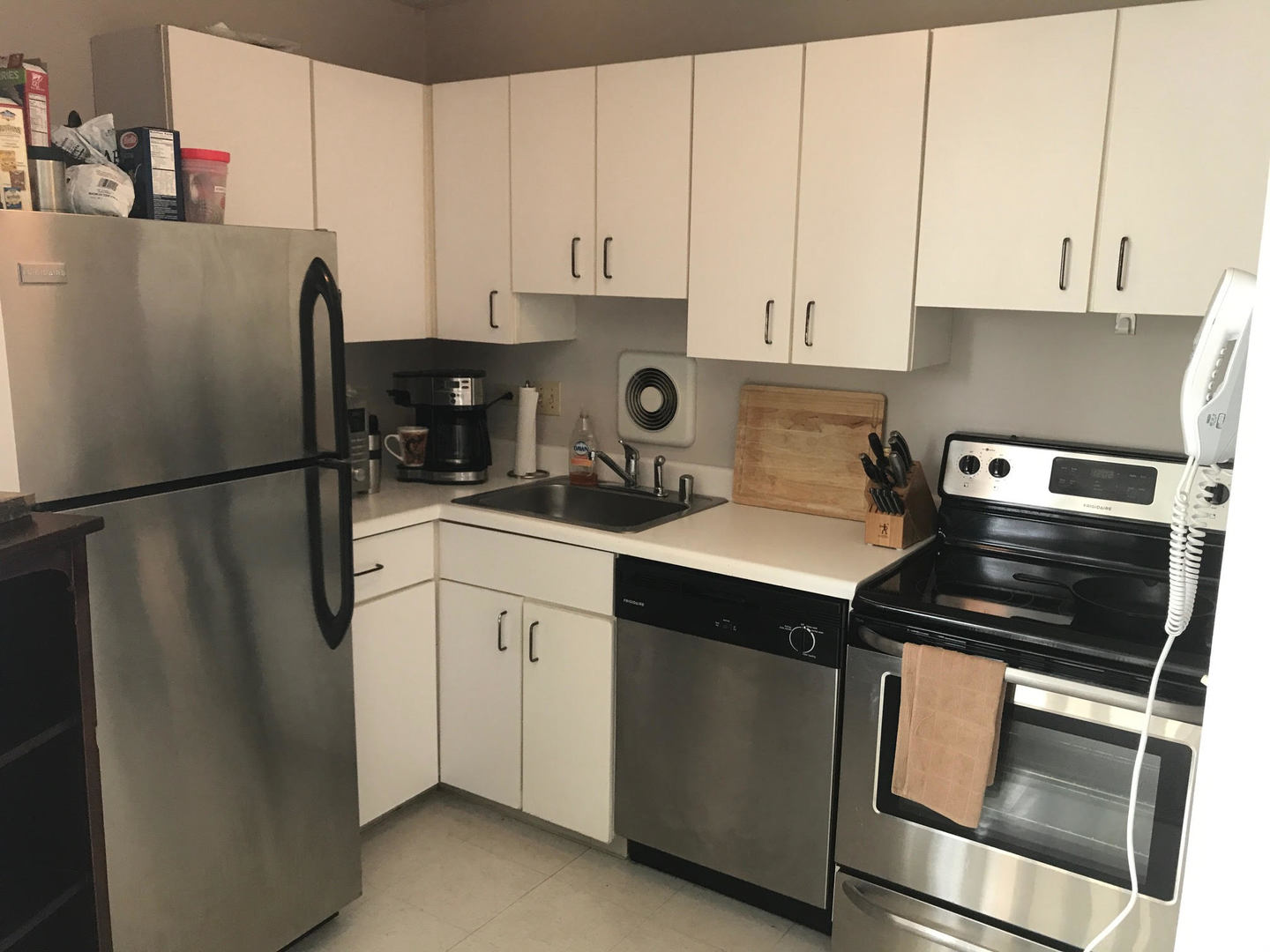 111 W Maple Street 1512