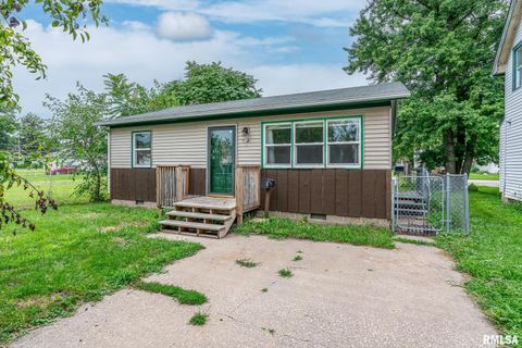 Photo of 815 21ST Street, East Moline, IL 61244 (MLS # QC4268186)