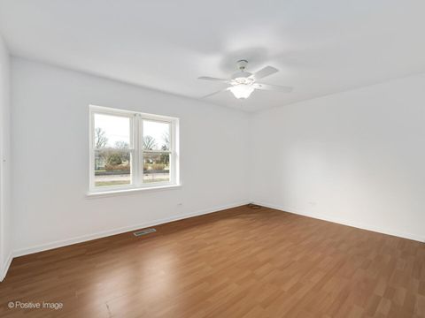 Tiny photo for 285 E 1st Street, Elmhurst, IL 60126 (MLS # 12638825)