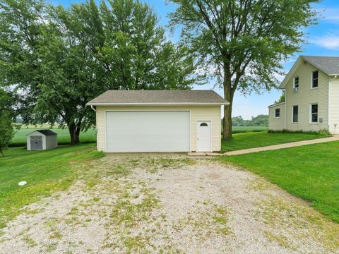 Tiny photo for 301 1st Street, Long Grove, IA 52756 (MLS # 100000202)