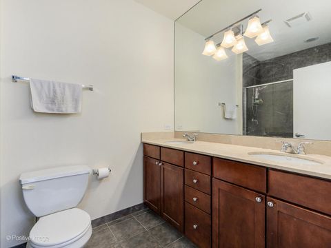Tiny photo for 917 N Kingsbury Street, Chicago, IL 60610 (MLS # 12618824)