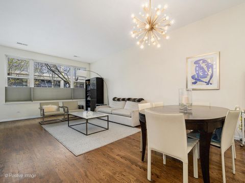 Tiny photo for 917 N Kingsbury Street, Chicago, IL 60610 (MLS # 12618824)