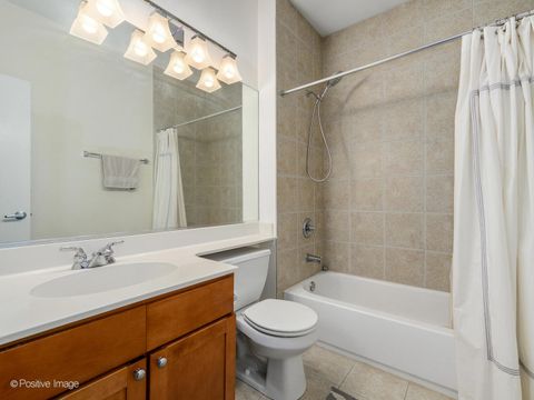Tiny photo for 917 N Kingsbury Street, Chicago, IL 60610 (MLS # 12618824)