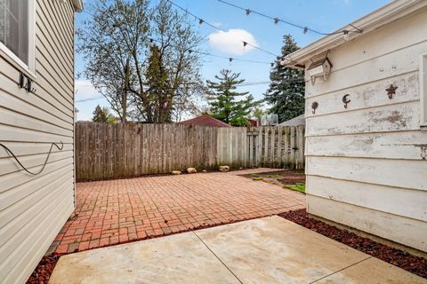Tiny photo for 5332 N Latrobe Avenue, Chicago, IL 60630 (MLS # 12625591)