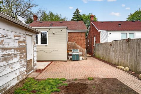 Tiny photo for 5332 N Latrobe Avenue, Chicago, IL 60630 (MLS # 12625591)