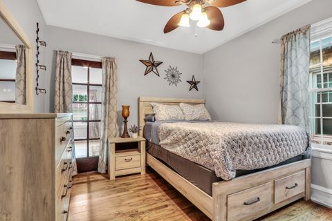 Tiny photo for 5332 N Latrobe Avenue, Chicago, IL 60630 (MLS # 12625591)
