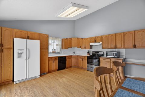 Tiny photo for Homer Glen, IL 60491 (MLS # 12585645)