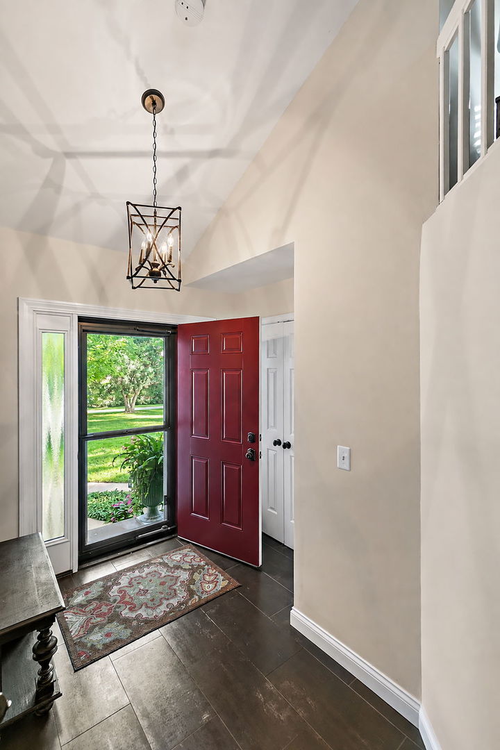 867 Longmeadow Court 1049