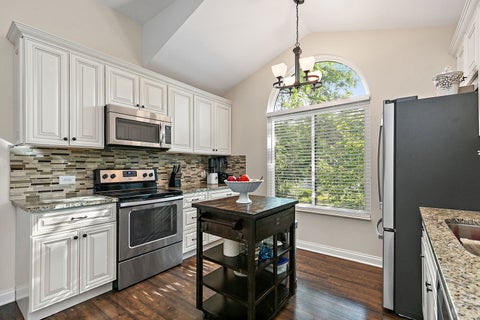 Tiny photo for 867 Longmeadow Court #1049, Lake Barrington, IL 60010 (MLS # 12737062)