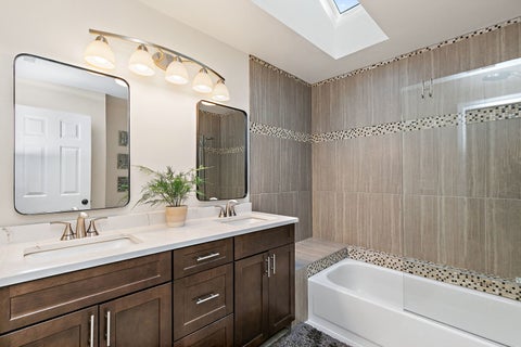 Tiny photo for 867 Longmeadow Court #1049, Lake Barrington, IL 60010 (MLS # 12737062)