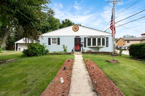 11 N Grant Street Westmont IL 60559