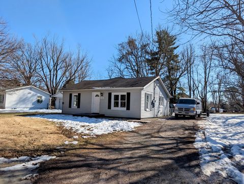 Tiny photo for 144 Water Tower Road, Makanda, IL 62958 (MLS # 12567700)